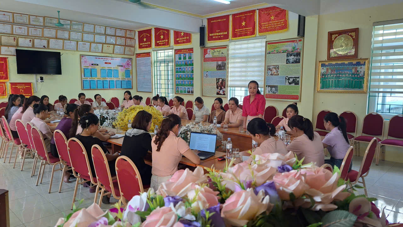 Ảnh 2/4 – TRƯỜNG MẦM NON 20/10 TỔ CHỨC HỘI NGHỊ BAN ĐẠI DIỆN CHA MẸ HỌC SINH CUỐI NĂM HỌC 2025 – 2026