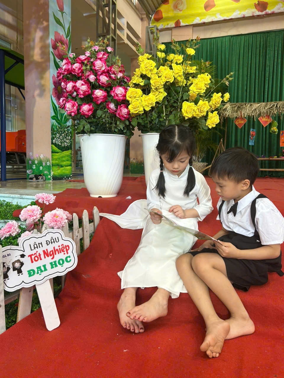 Ảnh 11/16 – MỘT CHUYẾN ĐÒ SANG SÔNG