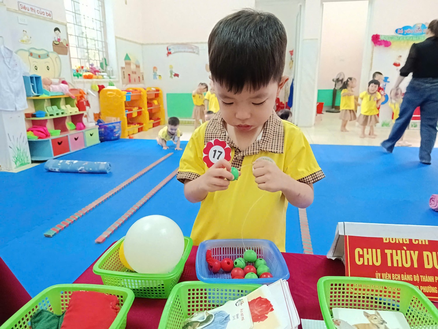 Ảnh 2/13 – TRƯỜNG MẦM NON HOA HỒNG TƯNG BỪNG TỔ CHỨC HỘI THI “BÉ KHỎE – BÉ NGOAN” NĂM HỌC 2025 – 2026