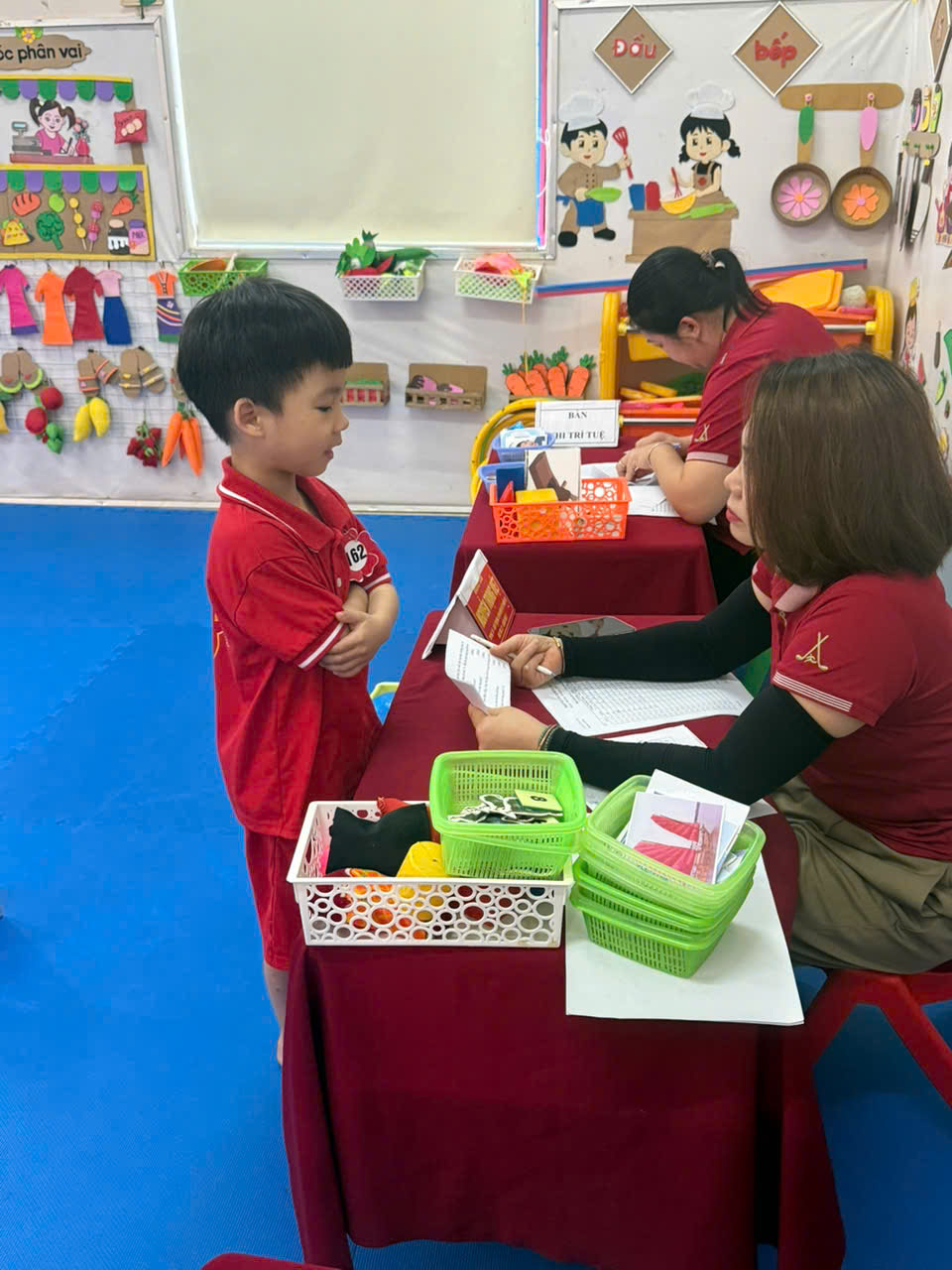 Ảnh 13/13 – TRƯỜNG MẦM NON HOA HỒNG TƯNG BỪNG TỔ CHỨC HỘI THI “BÉ KHỎE – BÉ NGOAN” NĂM HỌC 2025 – 2026