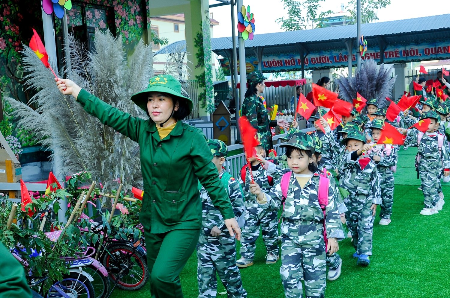 Ảnh 2/10 – TRƯỜNG MẦM NON THANH TRƯỜNG Tổ chức thành công Chuyên đề chuyên sâu “Chiến sĩ nhỏ Điện Biên” năm học 2024-2025
