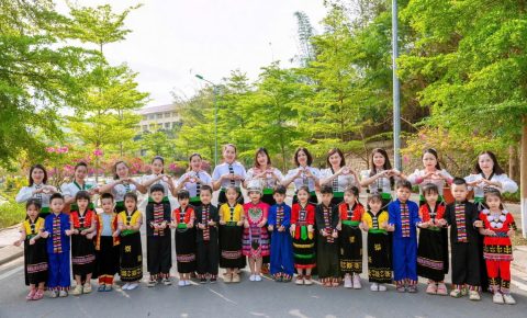 Ảnh 4/24 – TRƯỜNG MẦM NON 20/10 – LAN TỎA BẢN SẮC LỄ HỘI HOA BAN TỈNH ĐIỆN BIÊNNĂM 2026