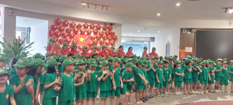 Ảnh 14/20 – TRƯỜNG MẦM NON 20/10 GIÁO DỤC TRUYỀN THỐNG YÊU NƯỚC CHO TRẺQUA HOẠT ĐỘNG TRẢI NGHIỆM THỰC TẾ