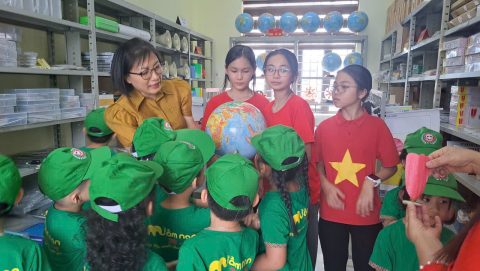 Ảnh 6/20 – 🎒✨CÁC BÉ 5-6 TUỔI TRƯỜNG MẦM NON 20/10 LÀM QUEN VỚI TRƯỜNG TIỂU HỌC THÔNG QUA HOẠT ĐỘNG THỰC TẾ ✨🎒