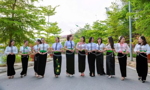 Ảnh 8/24 – TRƯỜNG MẦM NON 20/10 – LAN TỎA BẢN SẮC LỄ HỘI HOA BAN TỈNH ĐIỆN BIÊNNĂM 2026