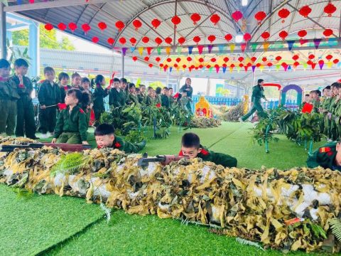 Ảnh 7/8 – HOẠT ĐỘNG TRẢI NGHIỆM CỦA HỌC SINH